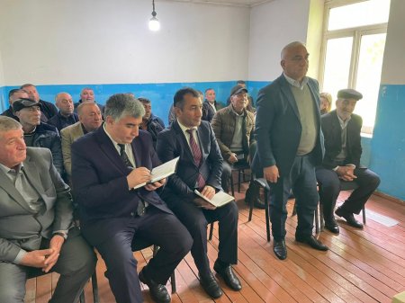 Laçın Rayon İcra Hakimiyyətinin başçısı Aqil Nəzərlinin növbəti görüşü-səyyar qəbulu İsmayıllı rayonunda keçirildi. 06.05.2026