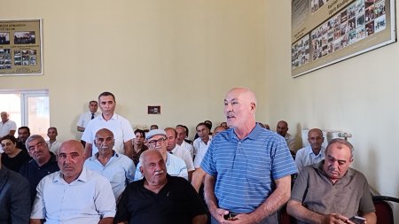 Laçın Rayon İcra Hakimiyyətinin başçısı Aqil Nəzərlinin növbəti görüşü-səyyar qəbulu Sabunçu rayonunda keçiri