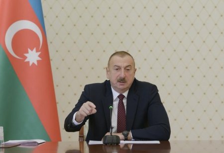 Orxan həkim Nuranə Cabbarovanı və ailə üzvlərini aclq aksiyası keçirməsinə məcbur etdi