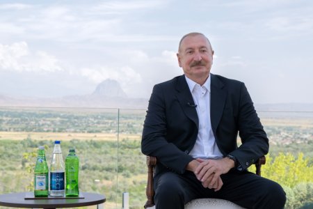 Bir neçə ölkədən bizə müəyyən mesajlar daxil olub - Müsahibənin TAM MƏTNİ