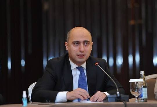 Rus bölməsinin məzunları üçün buraxılış imtahanı dəyişə bilər