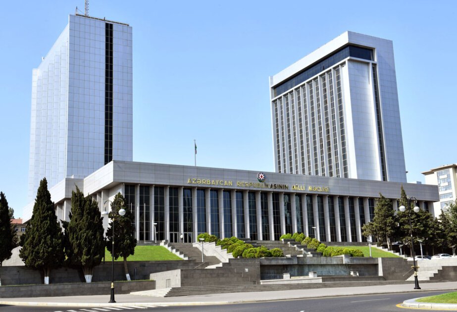 Deputatların vətəndaş qəbulunun CƏDVƏLİ