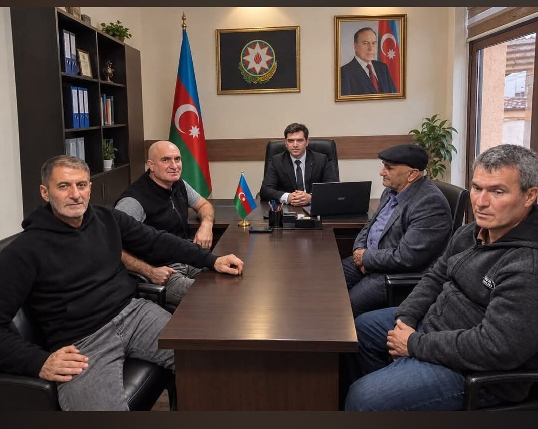 14.10.2026-cı il tarixdə Laçın Rayon İcra Hakimiyyəti başçısının Əhmədli kənd inzibati ərazi dairəsi üzrə nümayəndəliyi və təşkilatçılığı ilə tədbir keçirilmişdir.