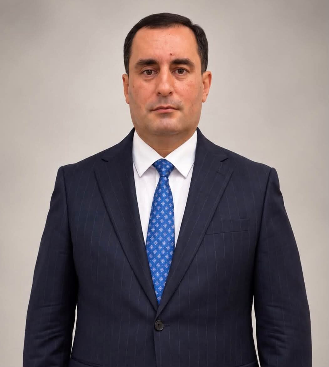 Ümumtəhsil məktəblərində işgüzar geyim mədəniyyəti: vahid yanaşma və peşəkar təhsil mühiti